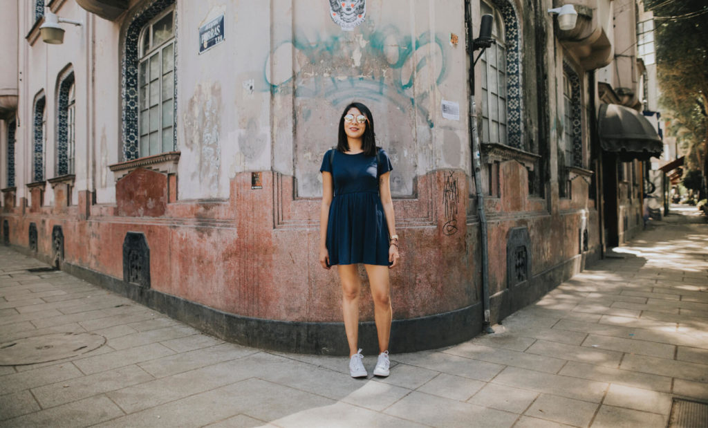 girl on the street in mexico city