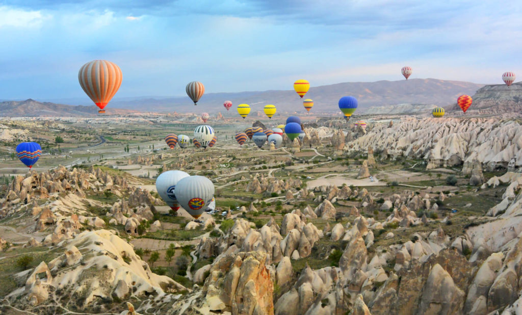 hot air balloons in cappadocia turkey