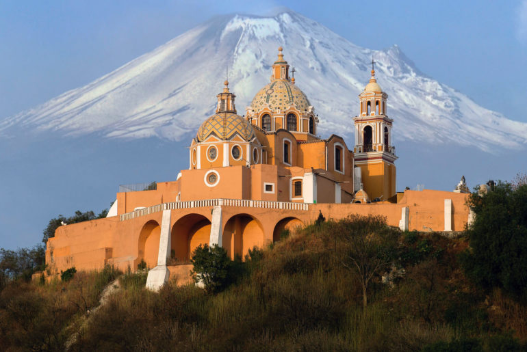 mexico with mountain