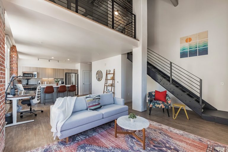 cost to furnished an apartment